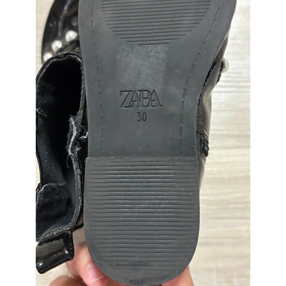 Zara Kids Black‎ Patent Pearl Embellished Chelsea Boots Size 30